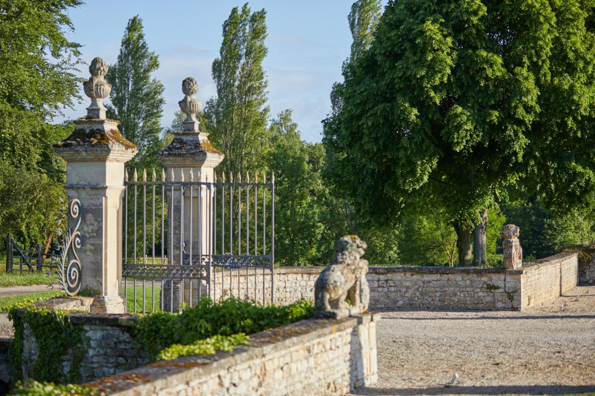Chateau D'Audrieu المظهر الخارجي الصورة